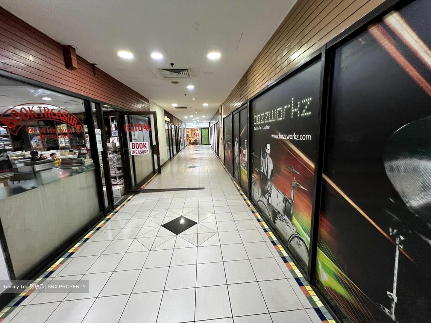 Parklane Shopping Mall (D7), Retail #454303841
